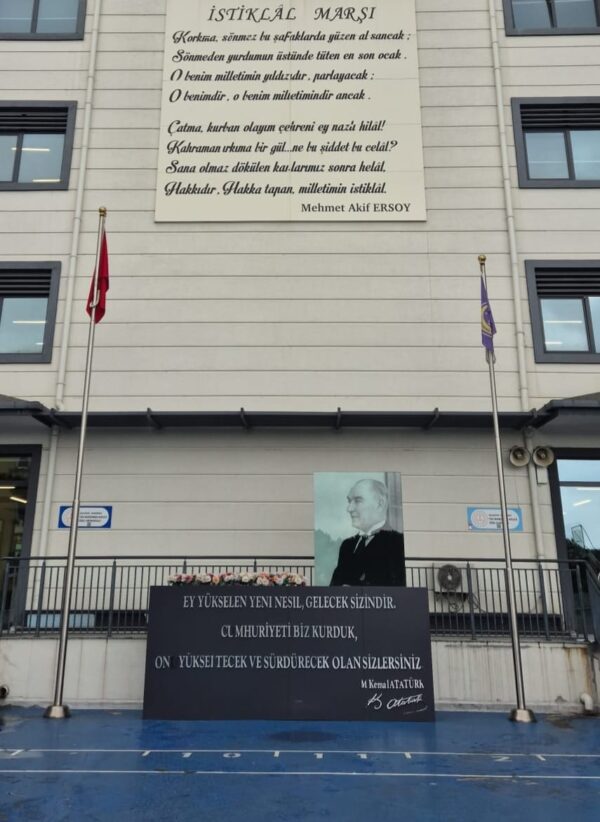 krom paslanmaz bayrak direği