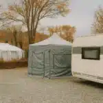 vanlife karavan yanı kış bahçesi çadır