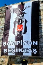 büyük boy beşiktaş bayrağı beşiktaş bayrağı fiyatları bjk bayrak modelleri